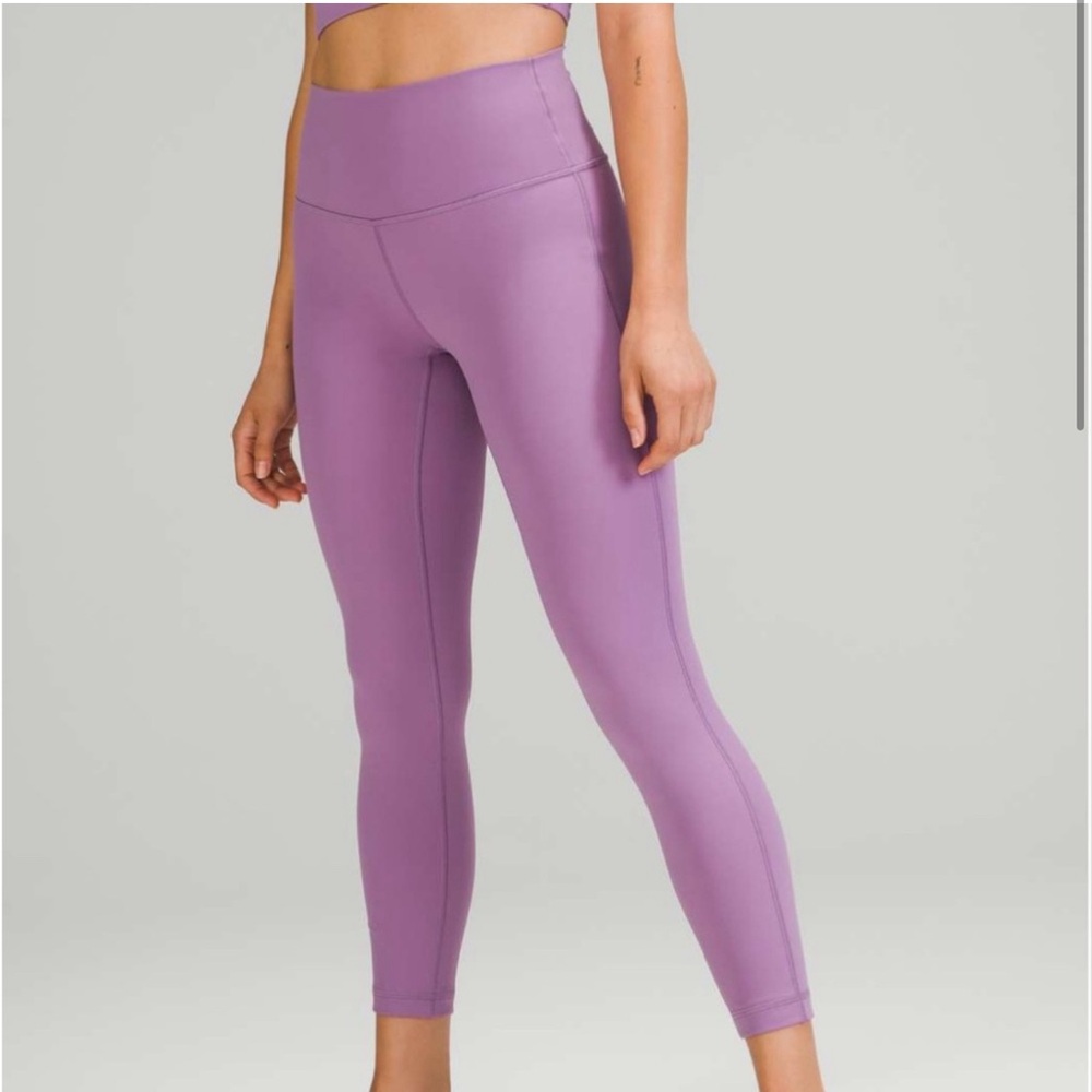 Lululemon Wunder Under High-Rise Tight 25" *Luxtreme
Wisteria Purple